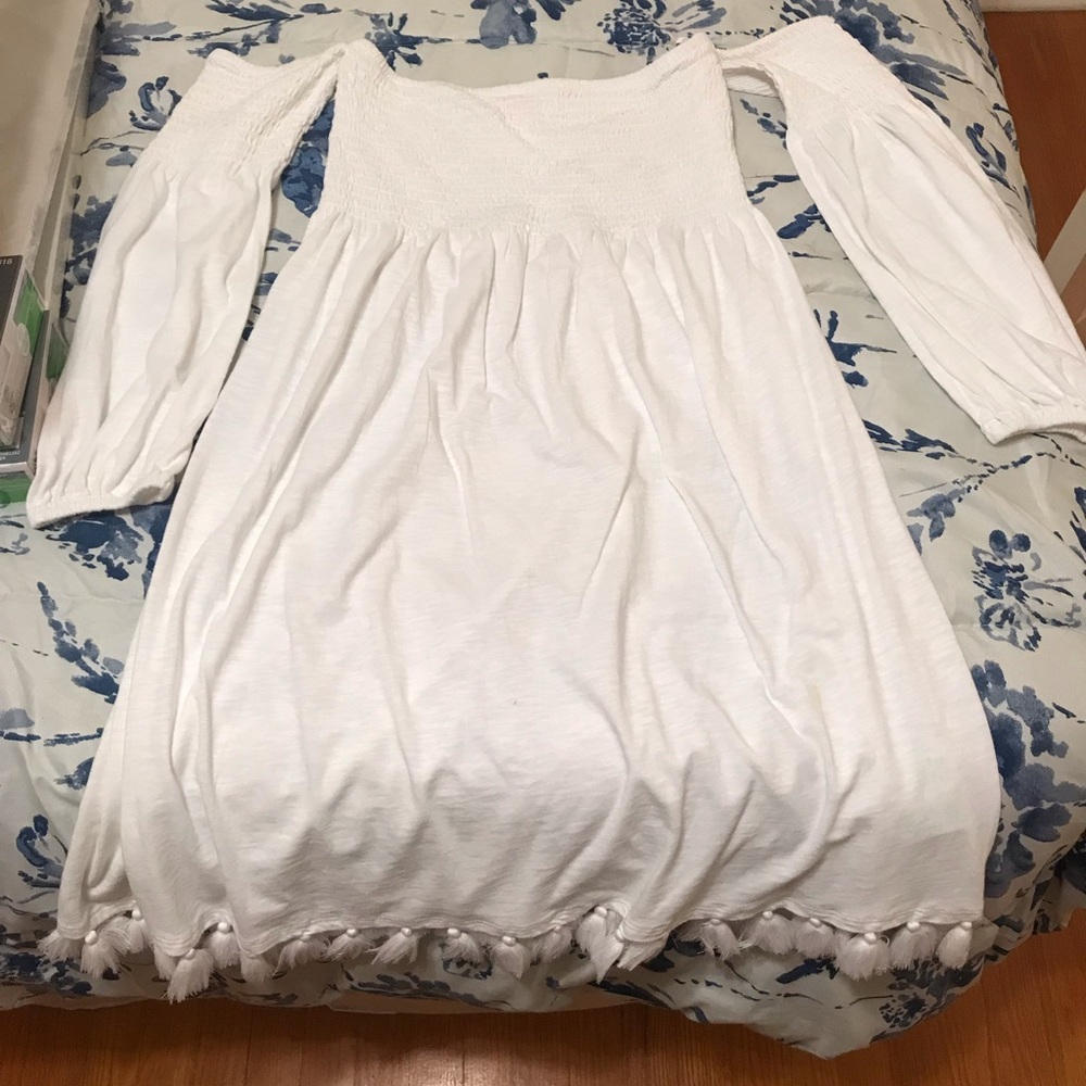 Lilly Pulitzer white off the shoulder dress small
